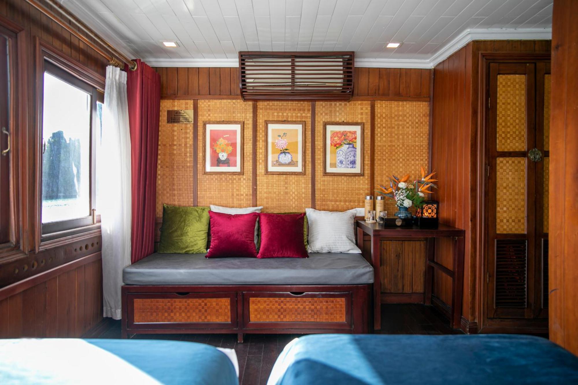 Hotel Bhaya Legend Cruises à Hạ Long Extérieur photo